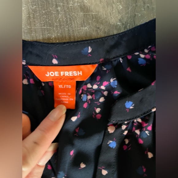 Joe Fresh Long Sleeve V Neck Patterned Blouse X Large - Picture 6 of 7